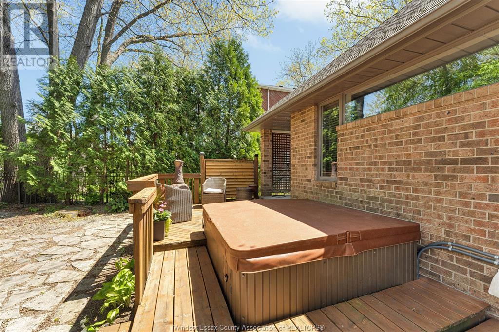 Photo 41 of 2220 Suzanne Street, Lasalle ON