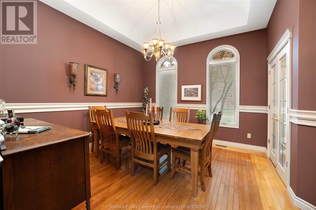 Photo 10 of 2220 Suzanne Street, Lasalle ON