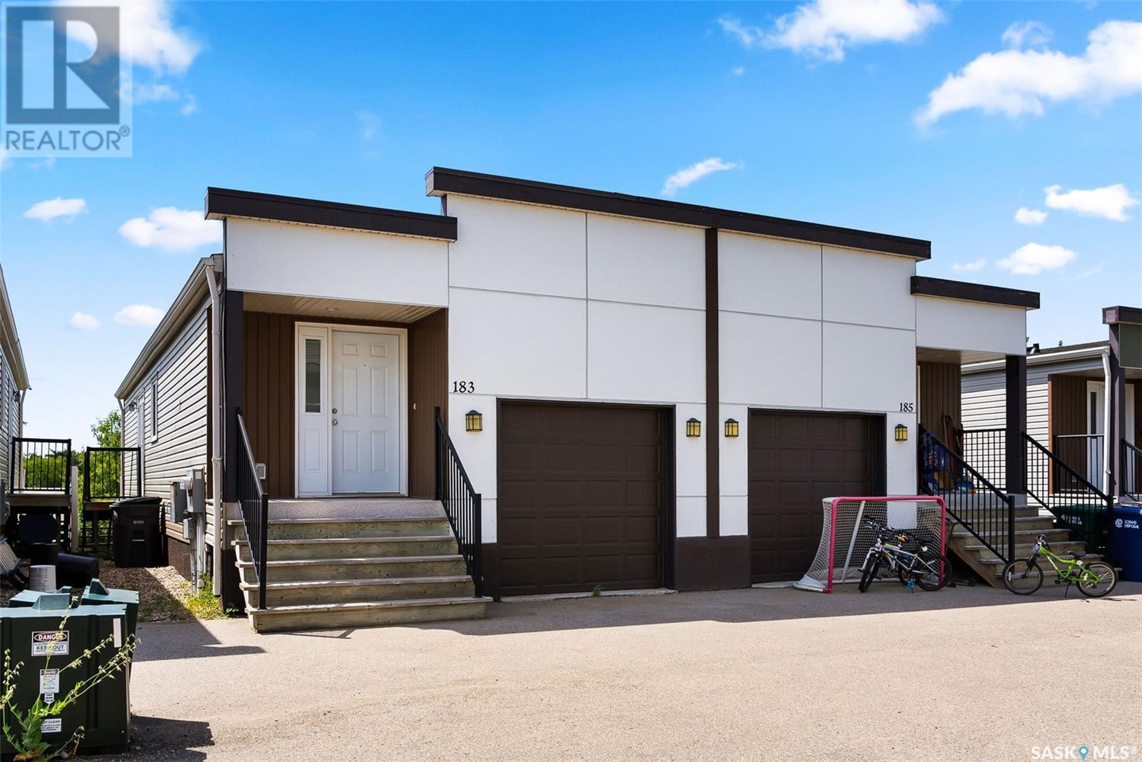 Photo 20 of 183 Chateau Crescent, Pilot Butte SK