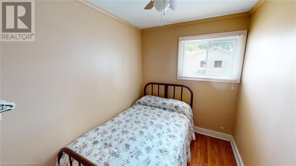 Photo 8 of 376 Oakwood Avenue, Crystal Beach ON