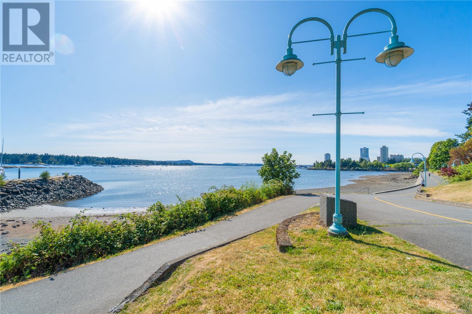 #301 375 NEWCASTLE AVE - Image 46