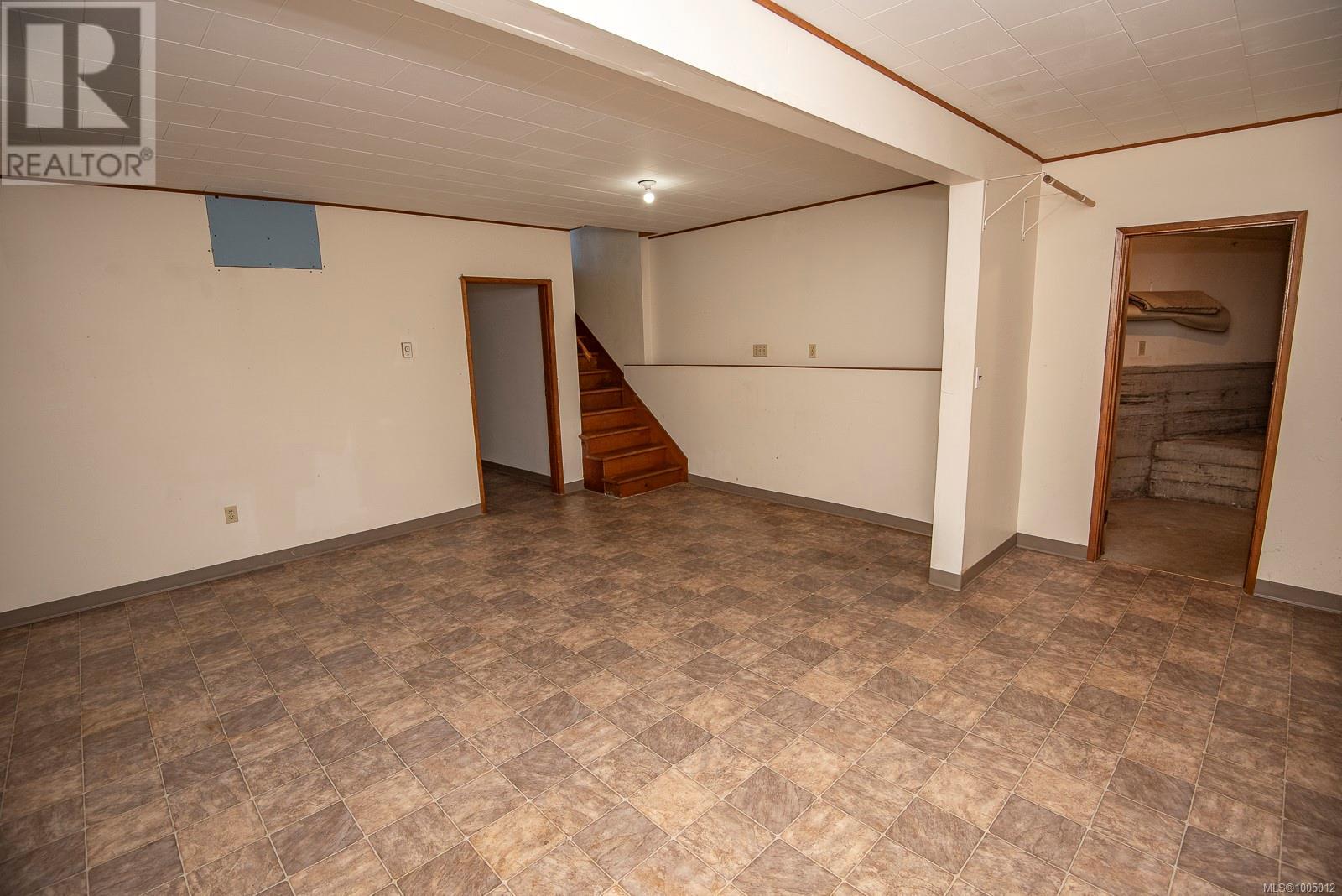 Photo 57 of 937 Pemberton Rd, Victoria BC