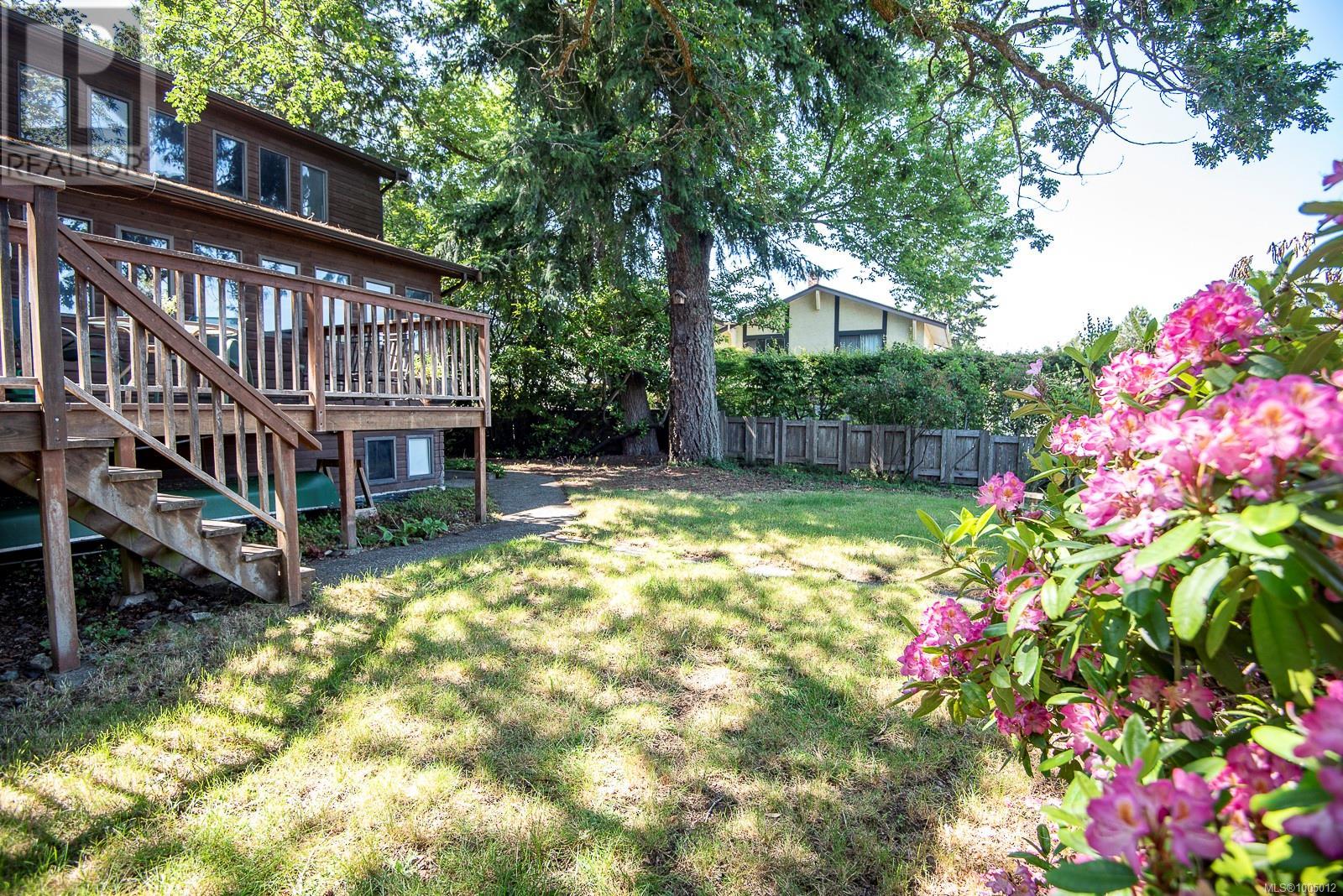 Photo 91 of 937 Pemberton Rd, Victoria BC