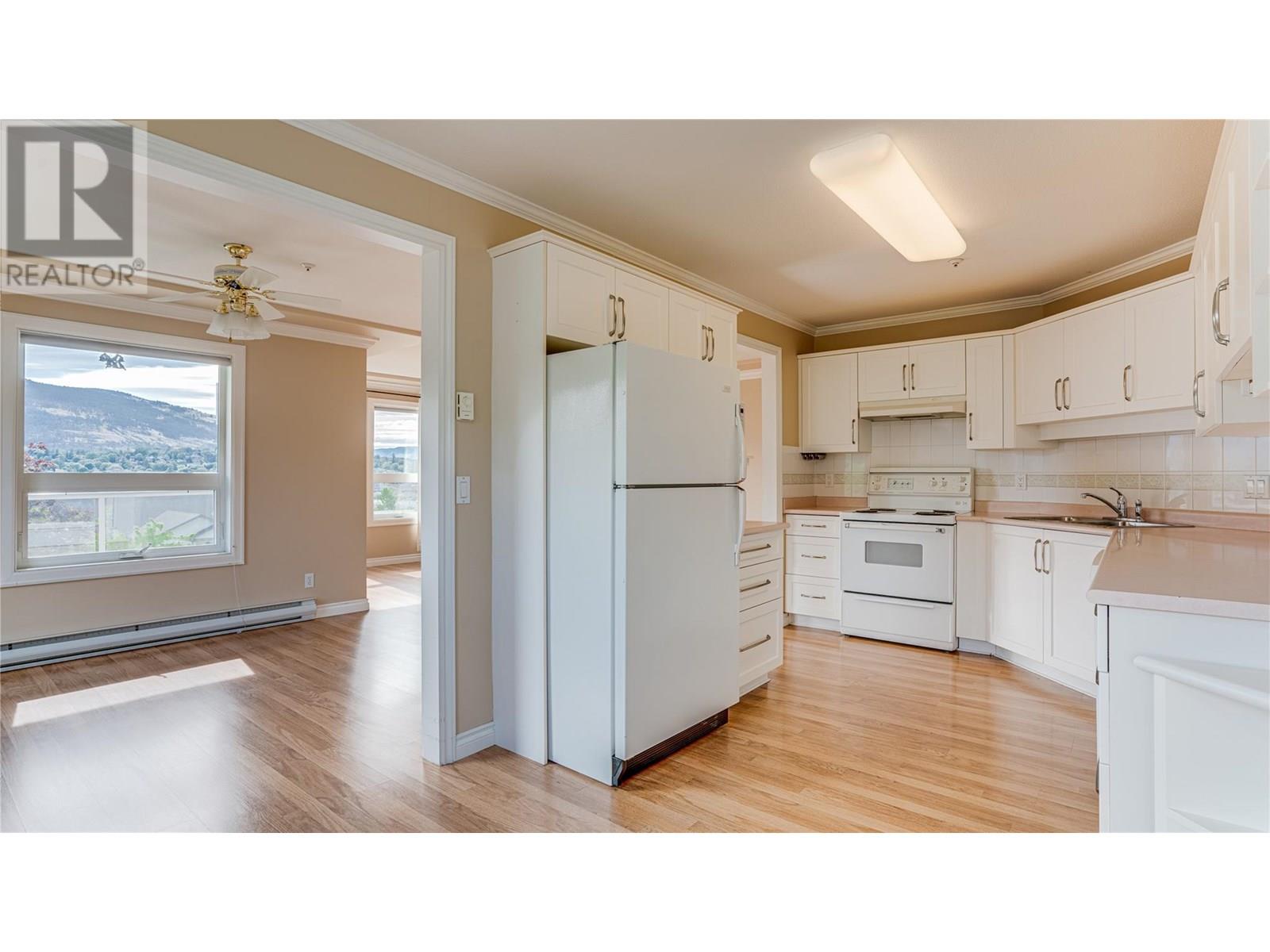 316 3300 Centennial Drive, Vernon
