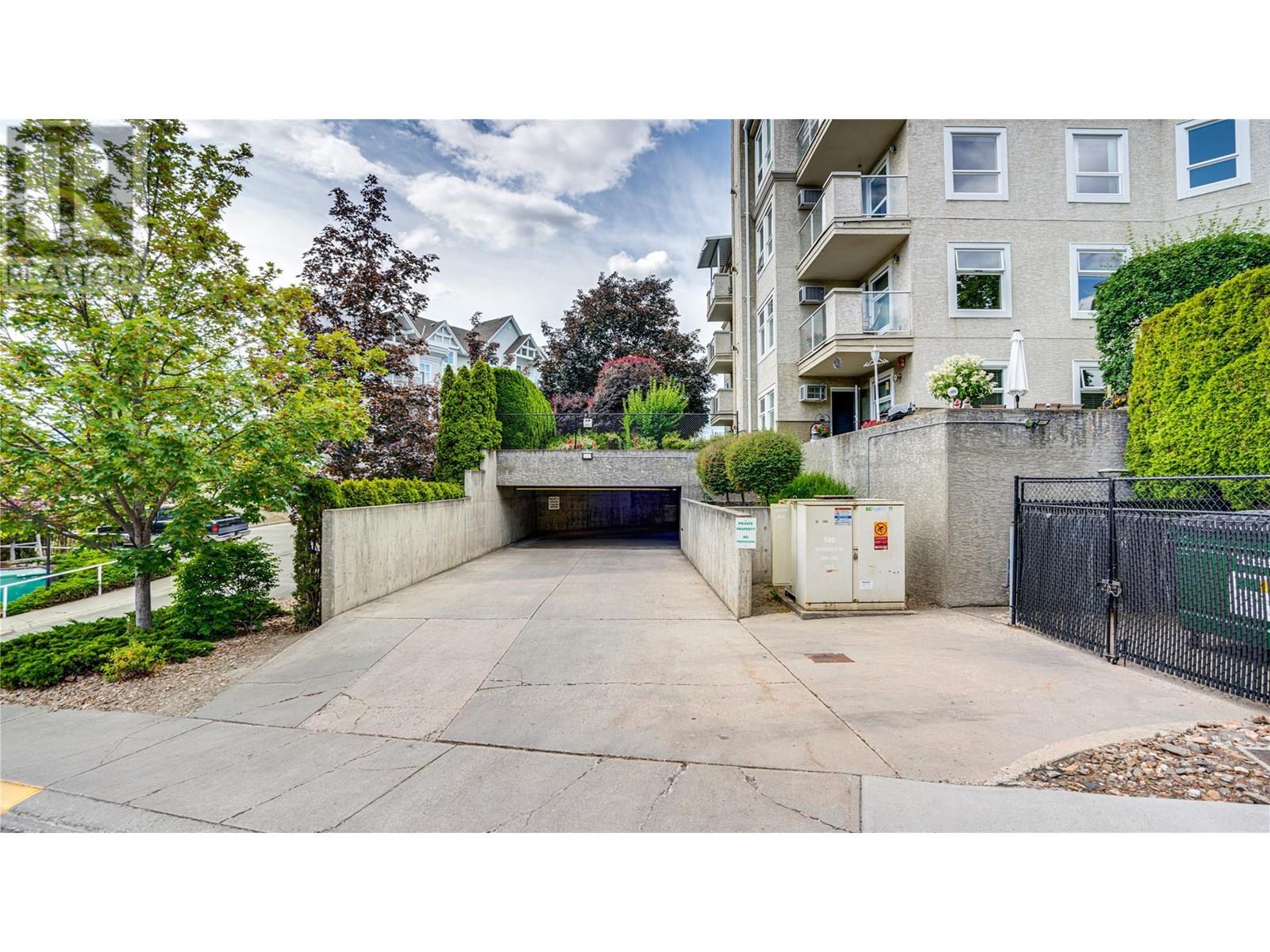 316 3300 Centennial Drive, Vernon