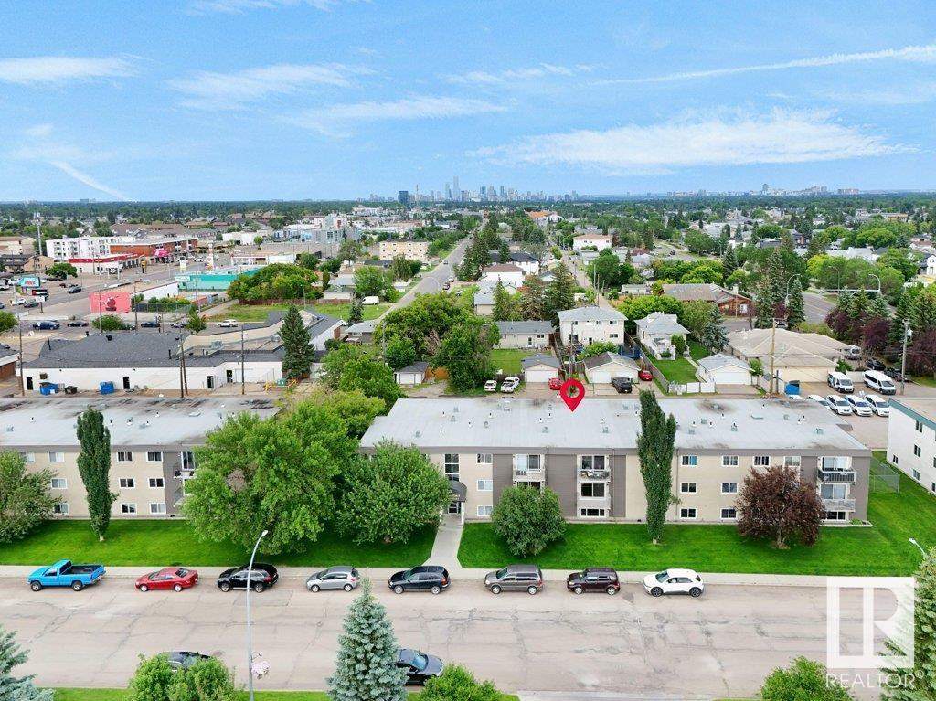 Photo 6 of 207 10023 164 St Nw, Edmonton AB