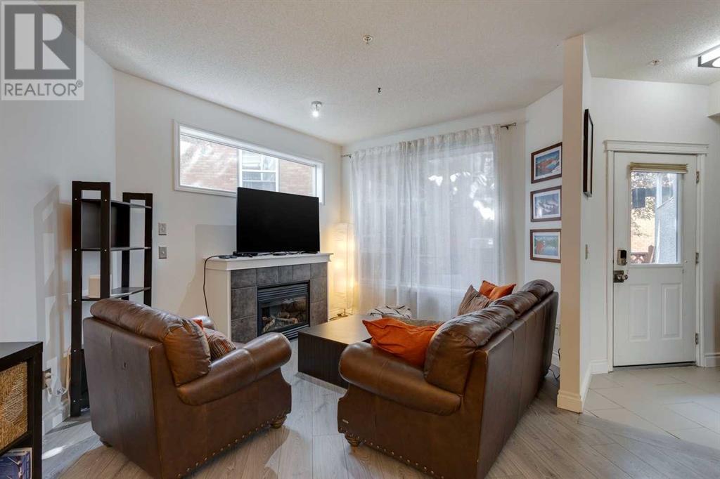 Single Family House for Sale in    Avenue SW Altadore Calgary 
