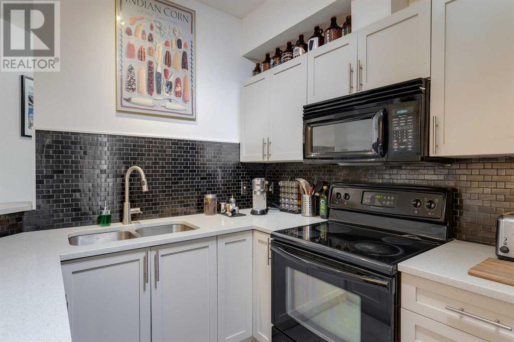 Single Family House for Sale in    Avenue SW Altadore Calgary 