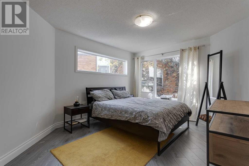 Single Family House for Sale in    Avenue SW Altadore Calgary 