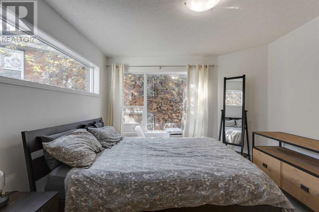 Single Family House for Sale in    Avenue SW Altadore Calgary 