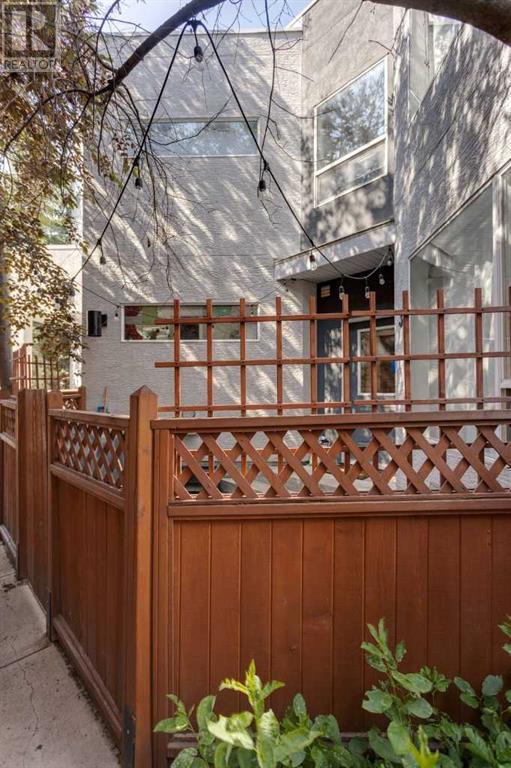 Single Family House for Sale in    Avenue SW Altadore Calgary 
