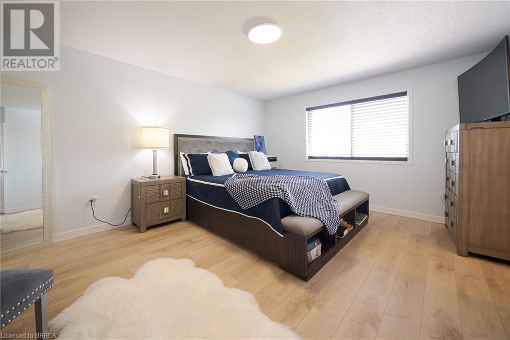 Photo 1 of 70 Blackburn Drive, Brantford ON