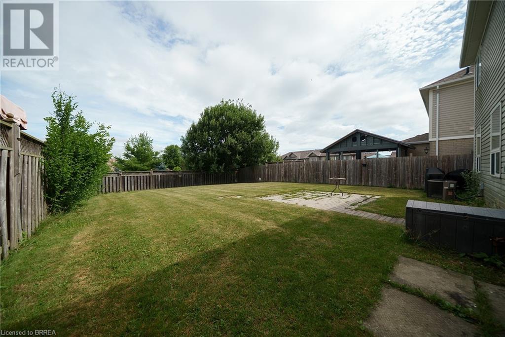 Photo 30 of 70 Blackburn Drive, Brantford ON
