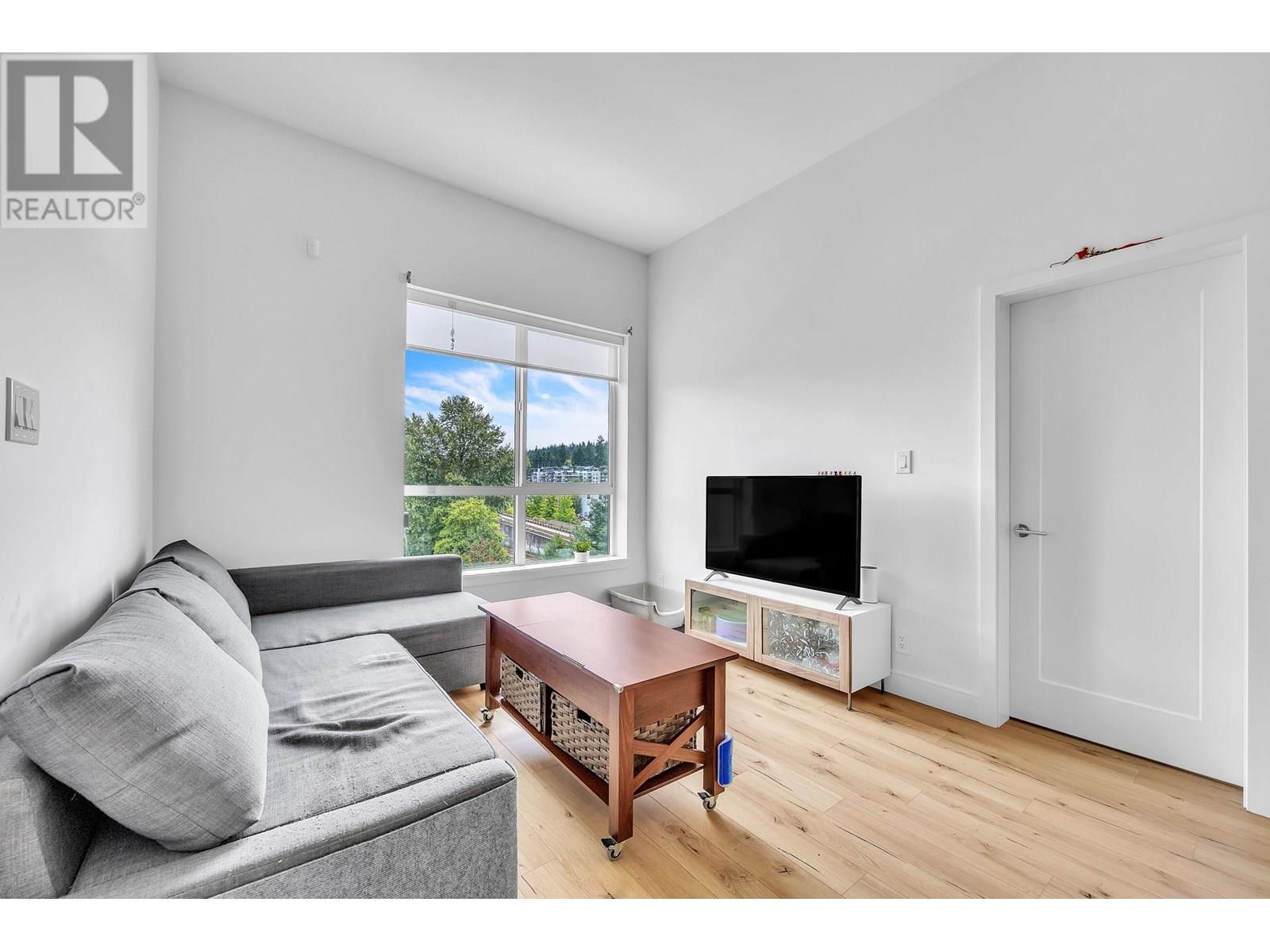 Photo 7 of 626 55 Klahanie Drive, Port Moody BC