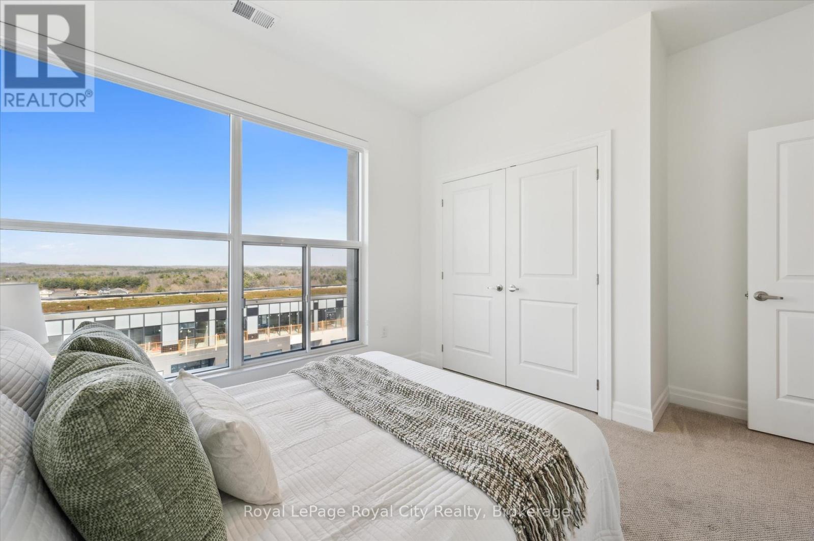 Photo 24 of 1012 1880 Gordon Street, Guelph ON