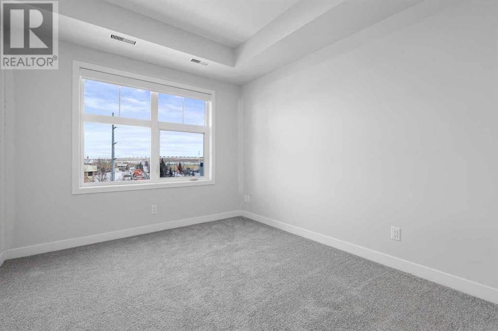 310, 255 Les Jardins Park SE, Calgary, Alberta
