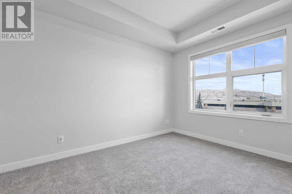 Single Family House for Sale in   Les Jardins Park SE Douglasdale/Glen Calgary 