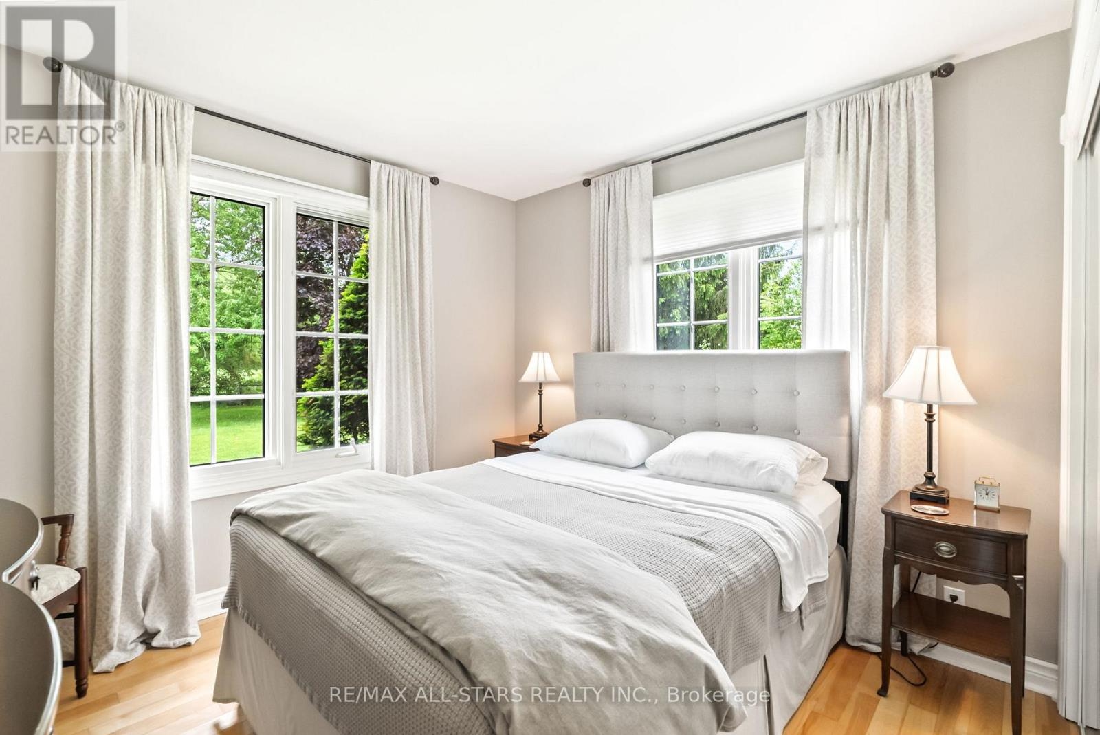 Photo 26 of 523 Davis Drive, Uxbridge ON
