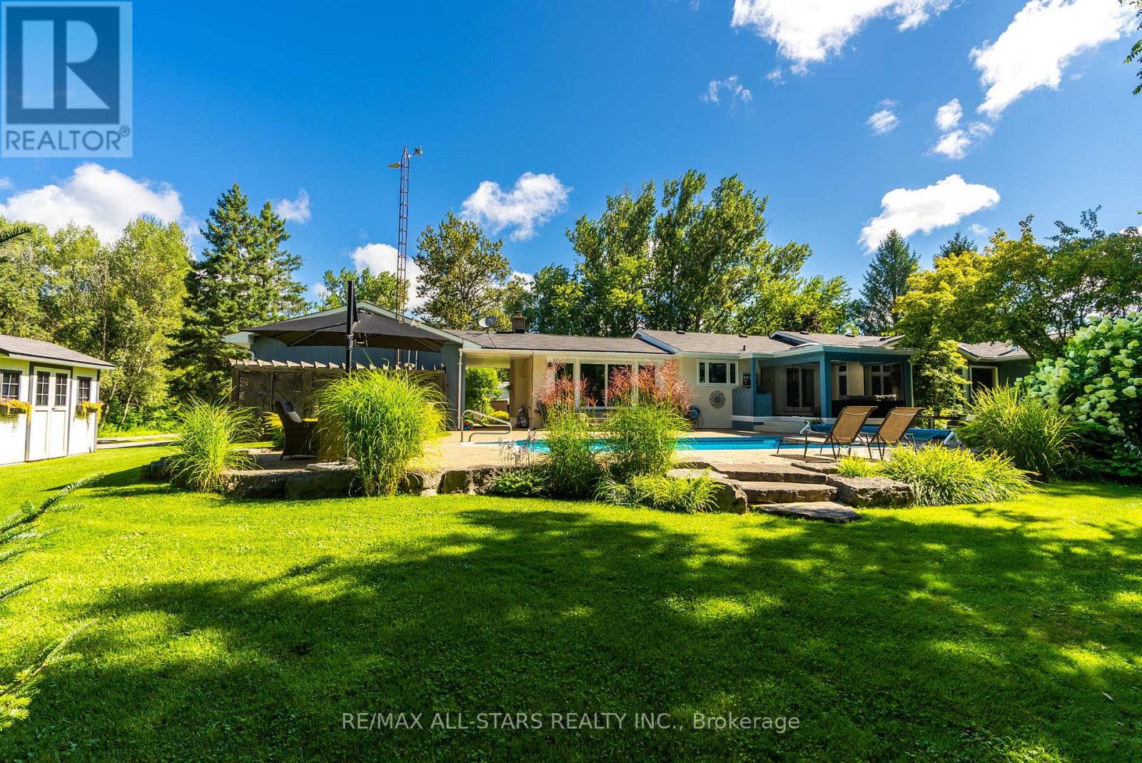Photo 46 of 523 Davis Drive, Uxbridge ON