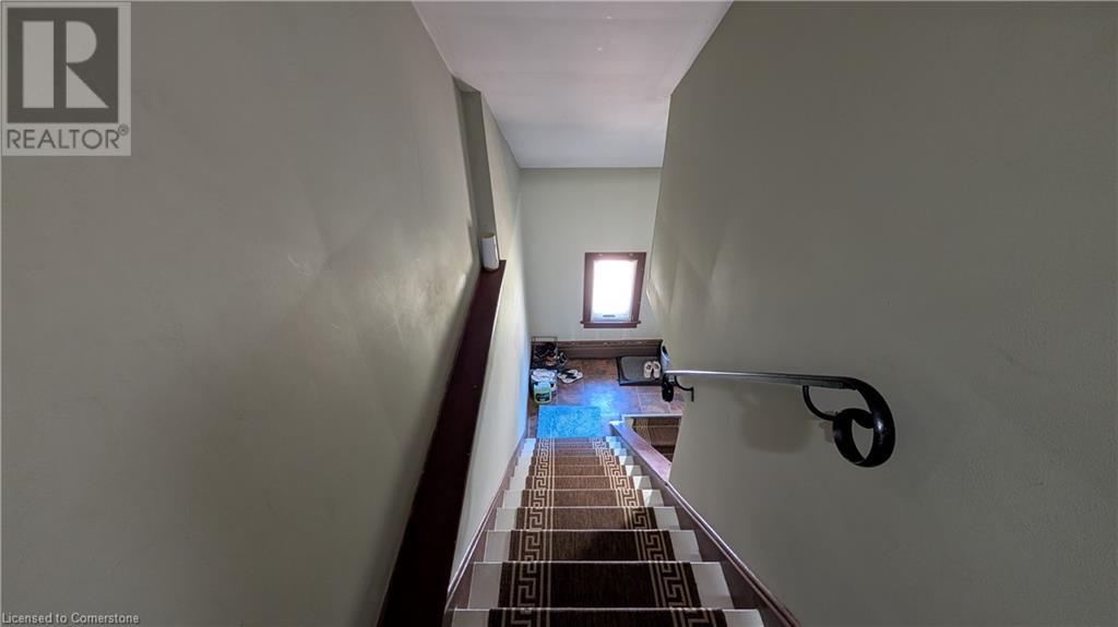 Photo 8 of 167 Balmoral Avenue S, Hamilton ON