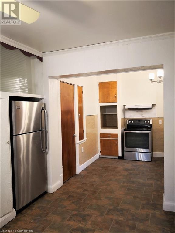 Photo 2 of 167 Balmoral Avenue S, Hamilton ON
