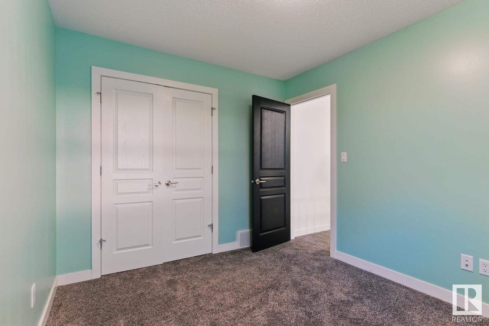 Photo 38 of 8827 180 Av Nw, Edmonton AB