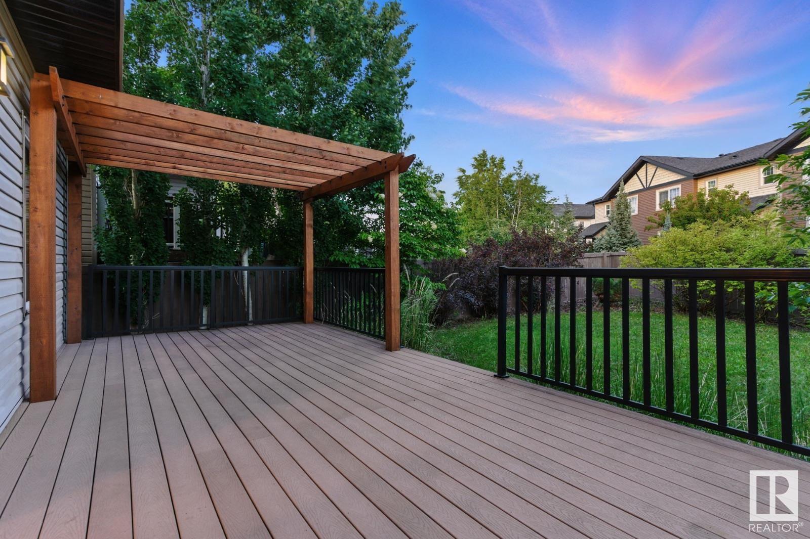 Photo 15 of 8827 180 Av Nw, Edmonton AB