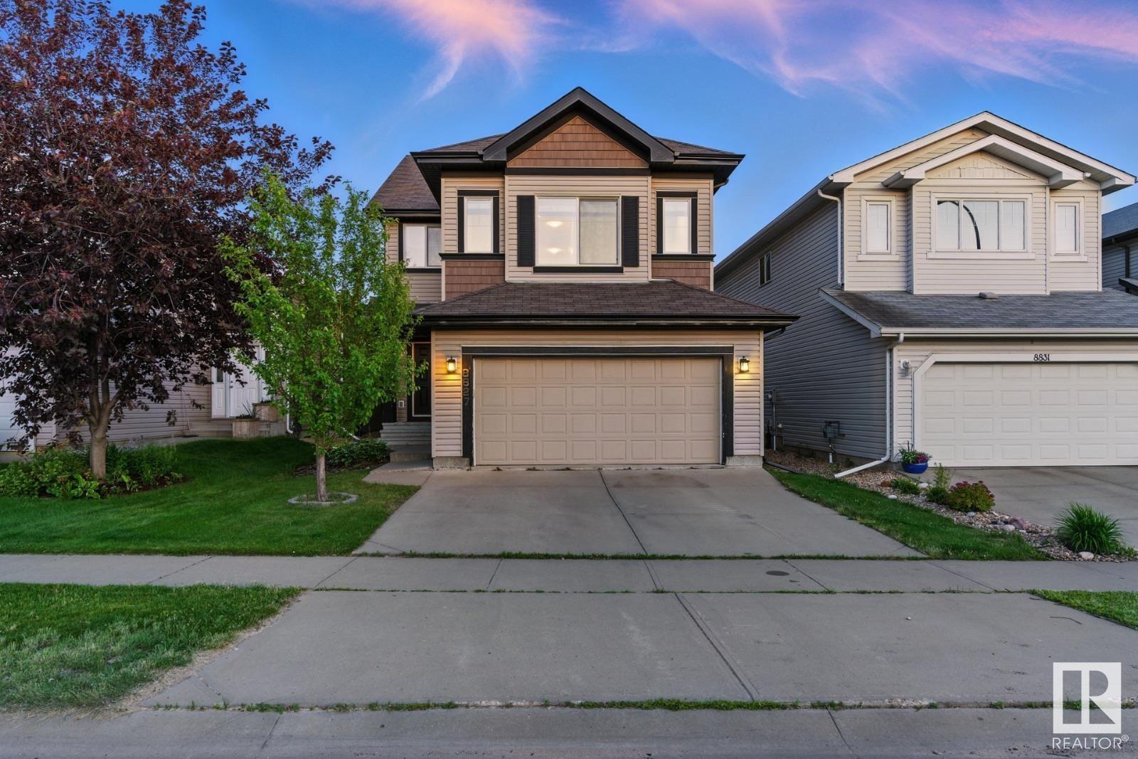 Photo 34 of 8827 180 Av Nw, Edmonton AB