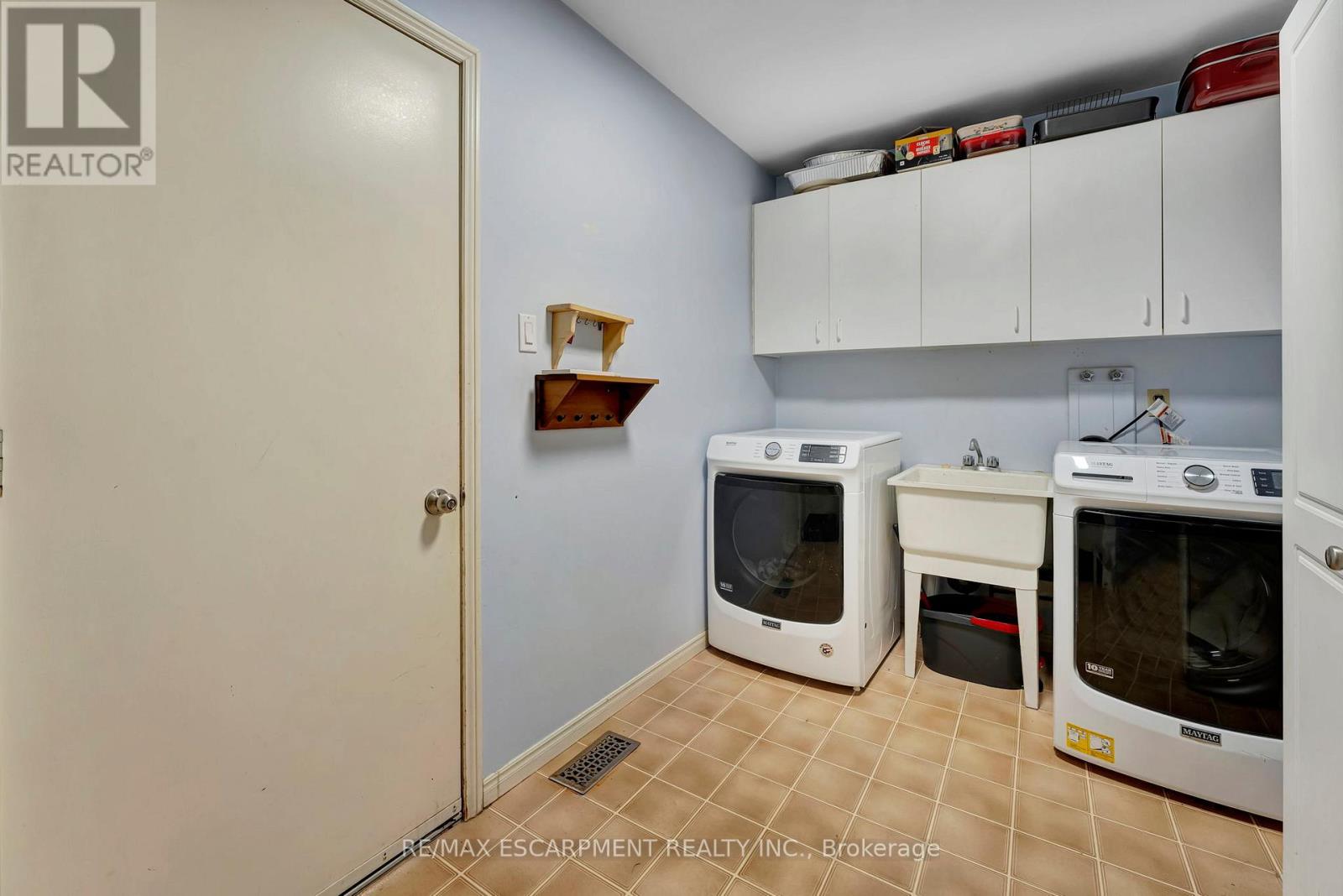 Photo 18 of 259 Haddington Street, Haldimand ON