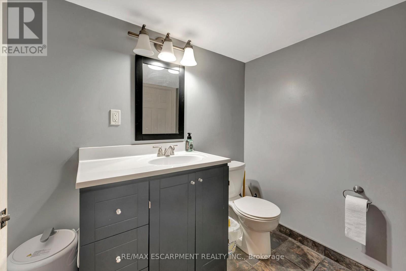Photo 20 of 259 Haddington Street, Haldimand ON