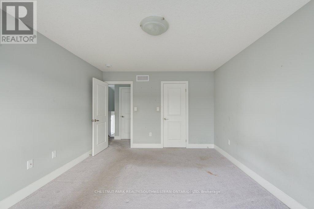 Photo 25 of 62 745 Chelton Road, London South ON