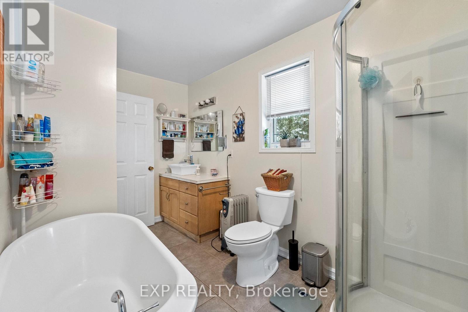Photo 23 of 6566 Pioneer Village Lane, Ramara ON