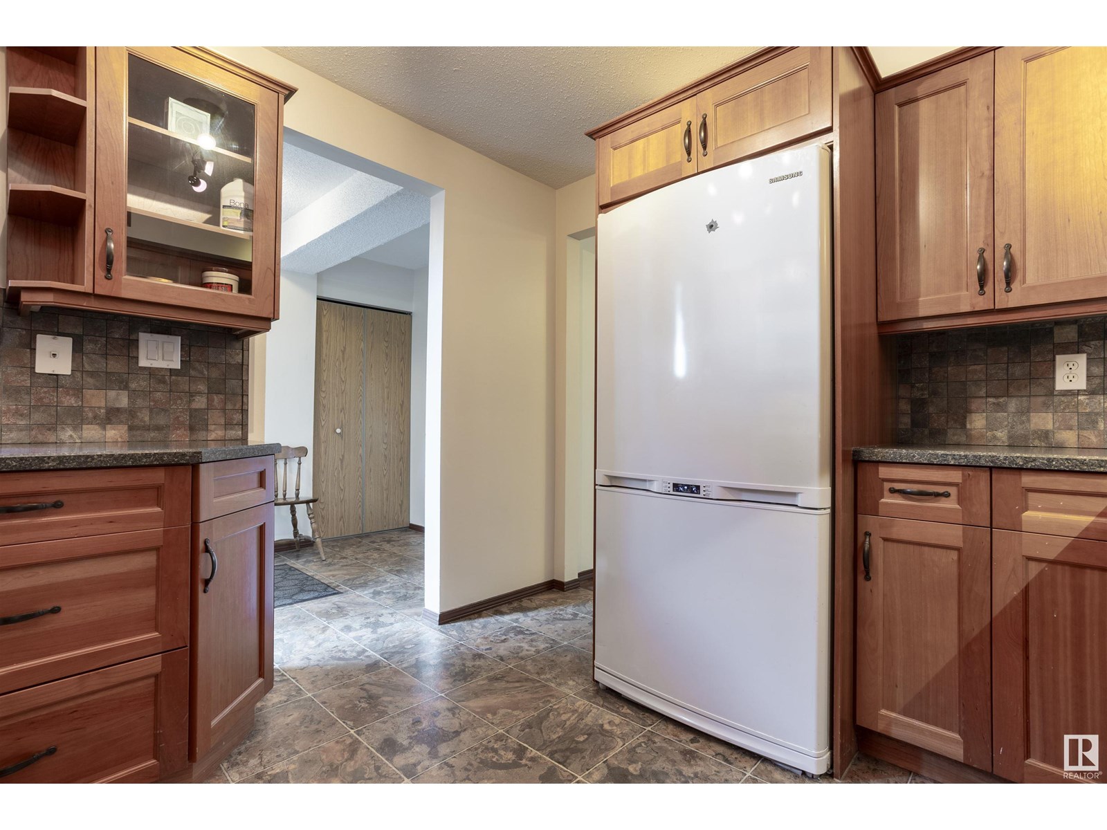 Single Family House for Sale in   ST NW Edmonton 