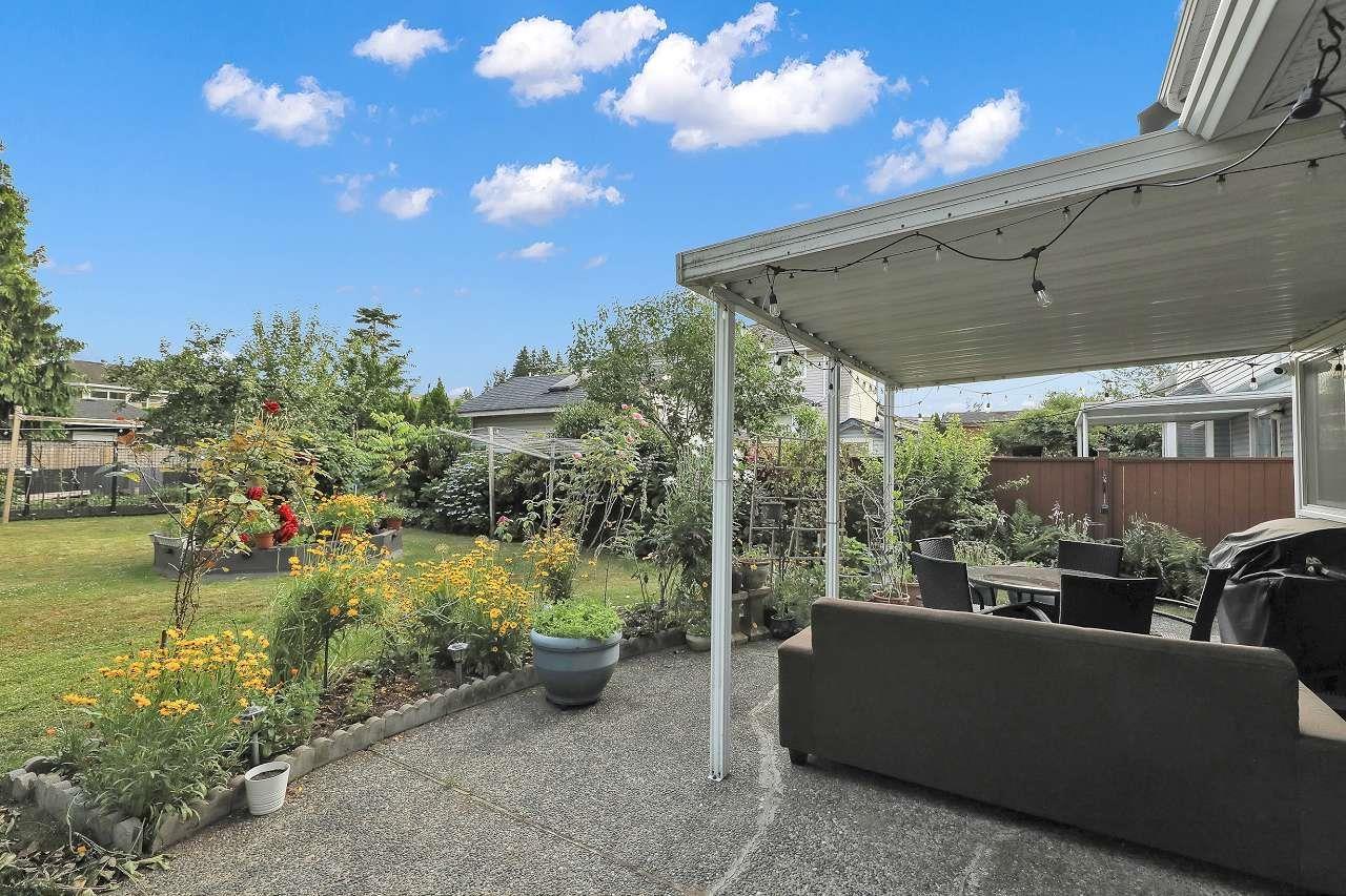 Photo 34 of 15738 97 Avenue, Surrey BC