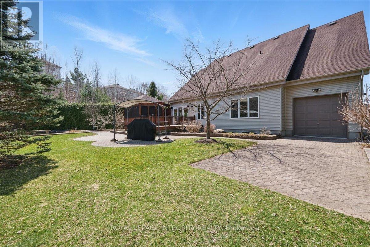 Photo 28 of 137 Beaumont Avenue, Clarencerockland ON