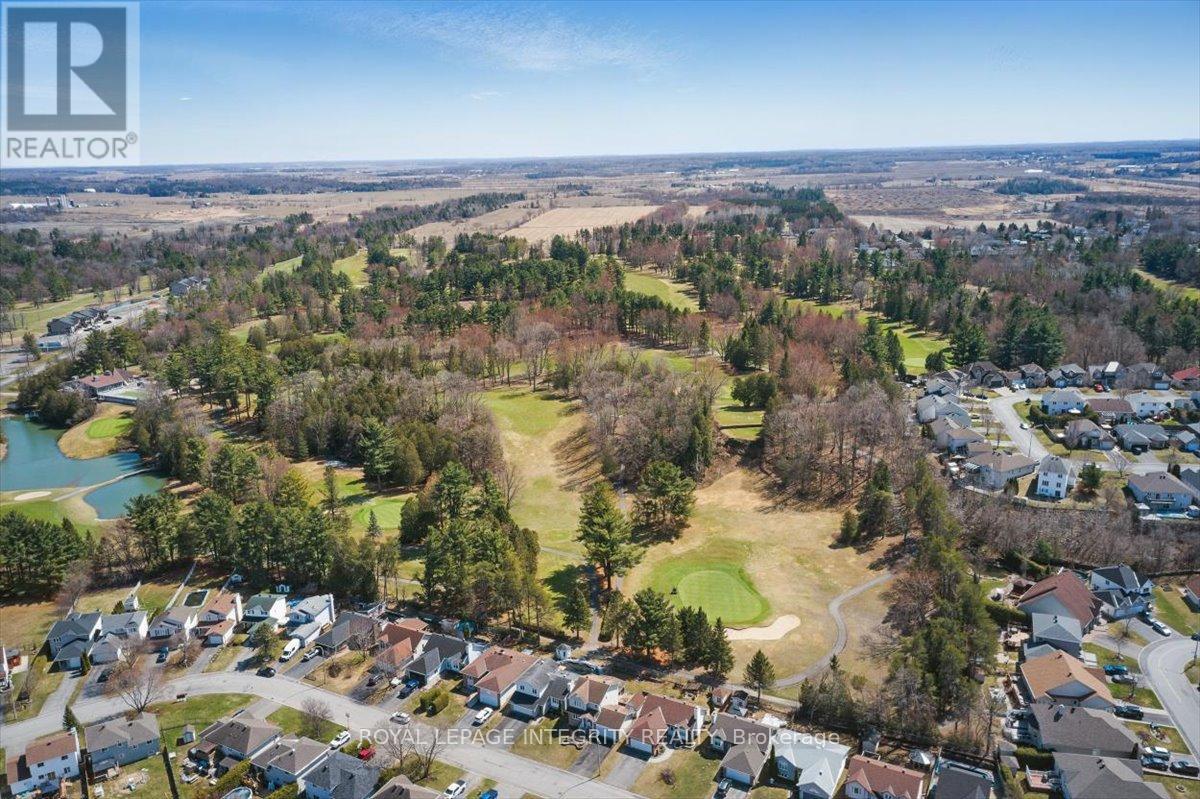 Photo 32 of 137 Beaumont Avenue, Clarencerockland ON