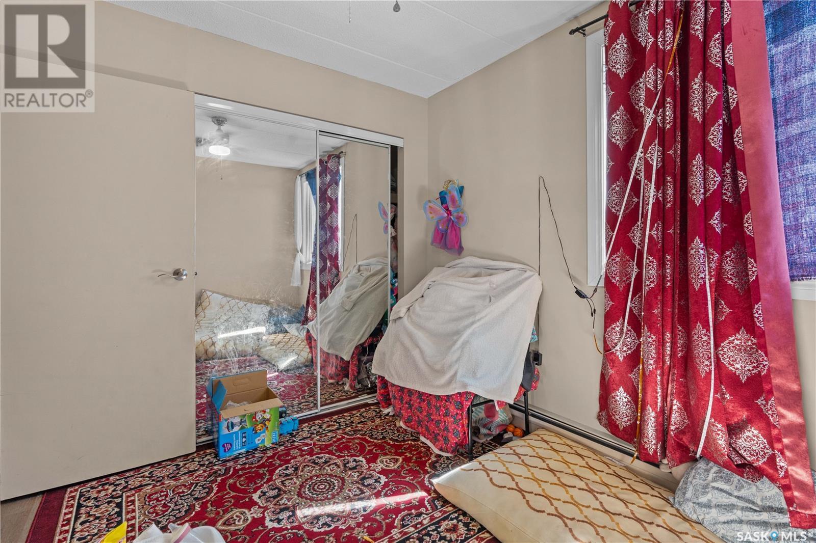 Single Family House High rise for Sale in   Gordon ROAD Regina 
