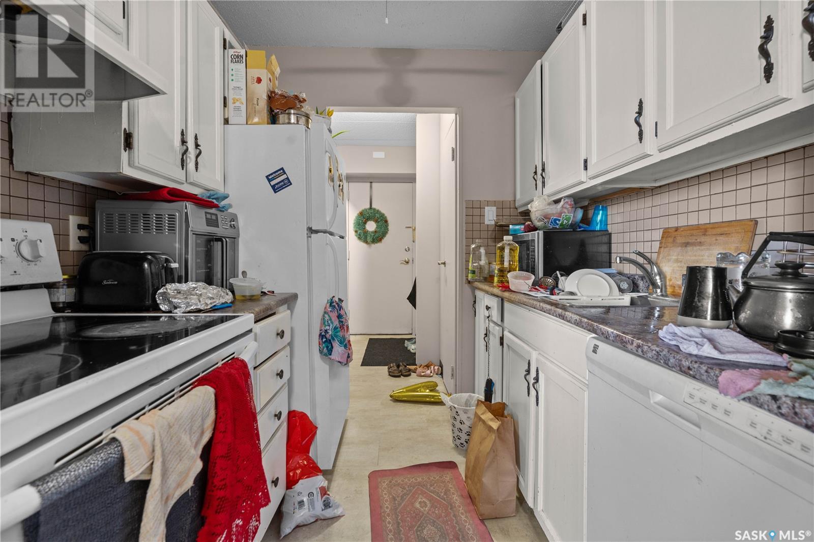 Single Family House High rise for Sale in   Gordon ROAD Regina 