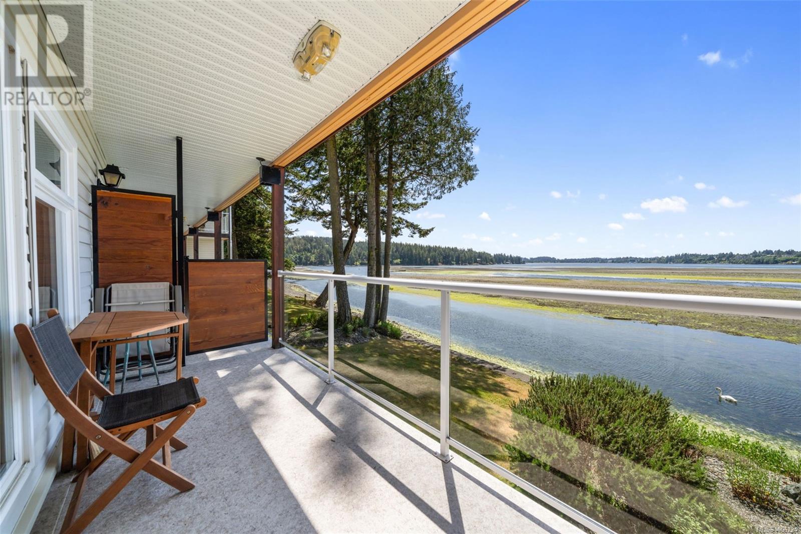 10 1976 Glenidle Rd, Sooke