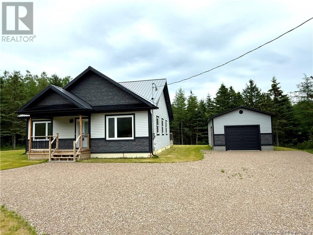 Photo 2 of 130 Avenue Du Portage, Grandeanse NB