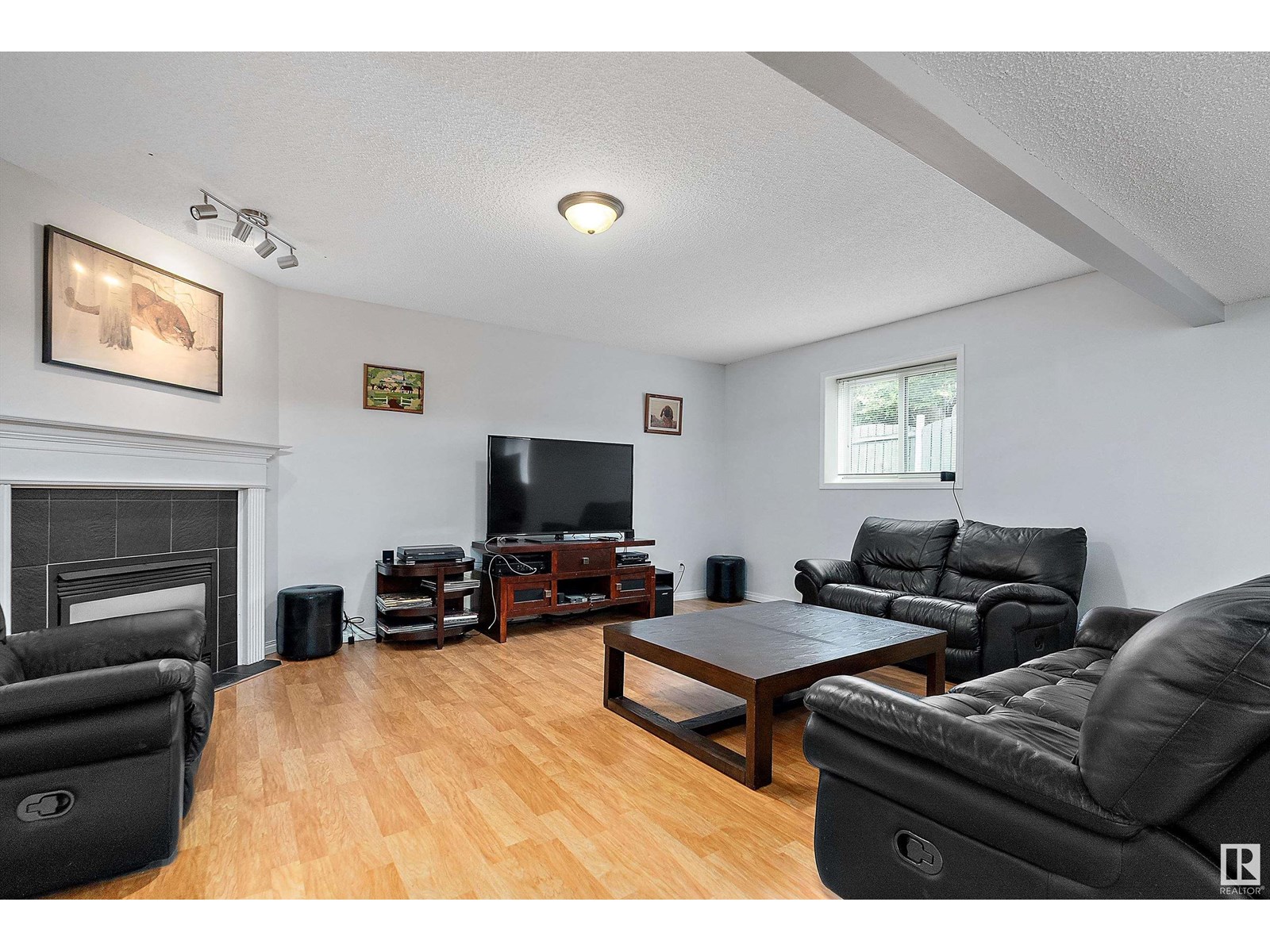 Photo 7 of 46 Echo Av, Cardiff AB