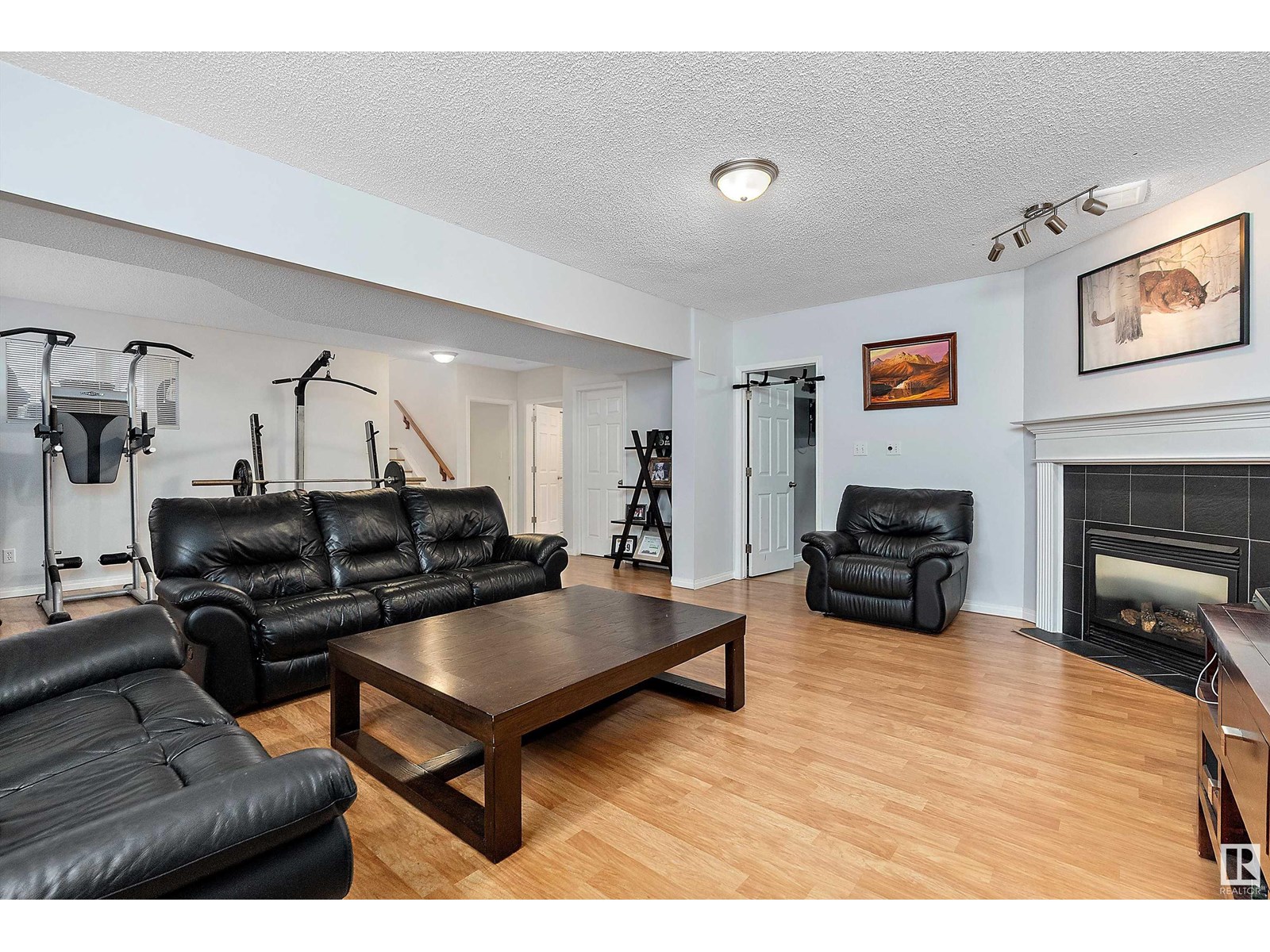 Photo 22 of 46 Echo Av, Cardiff AB