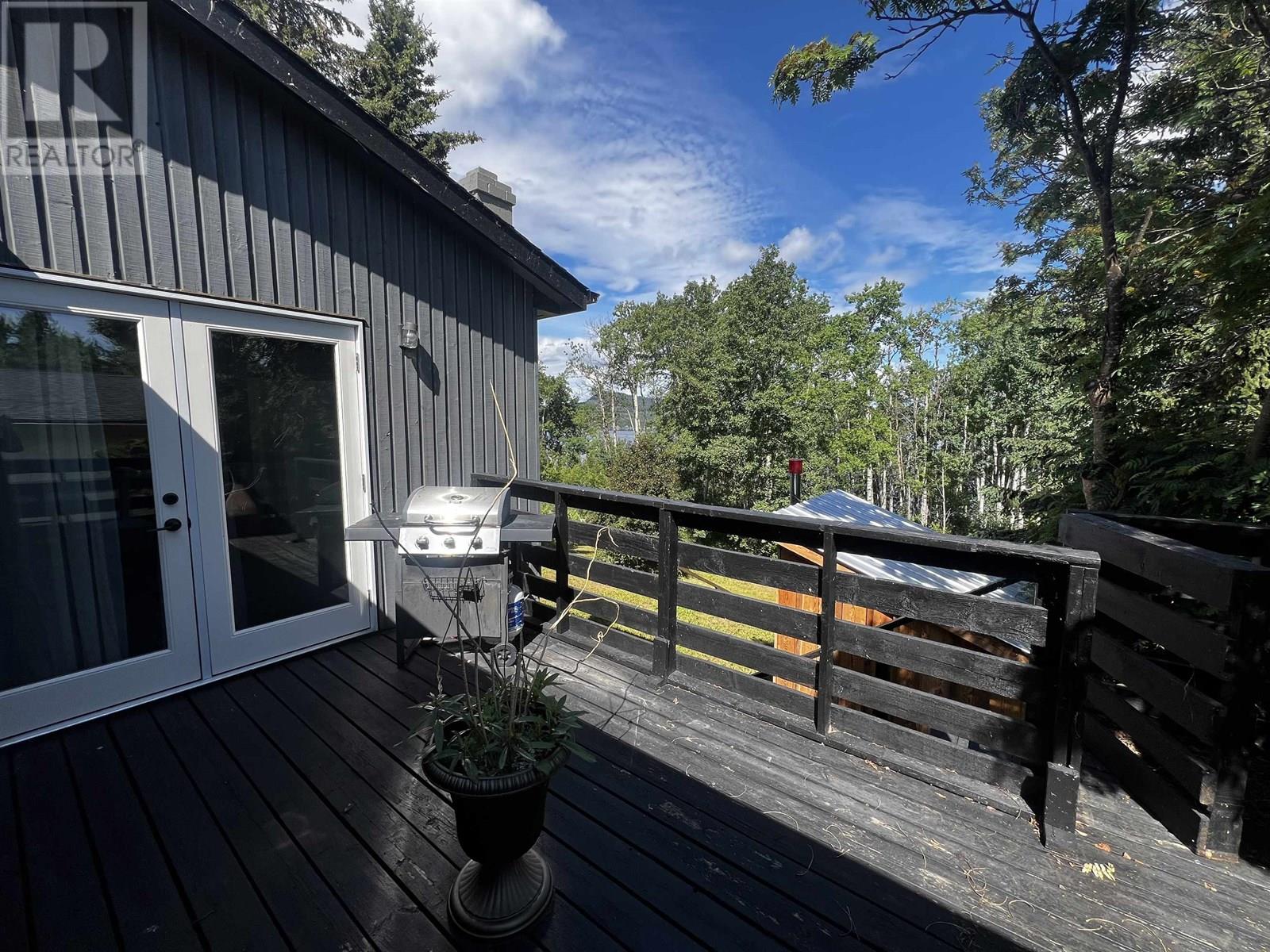 137 TUNASA CRESCENT, Fraser Lake