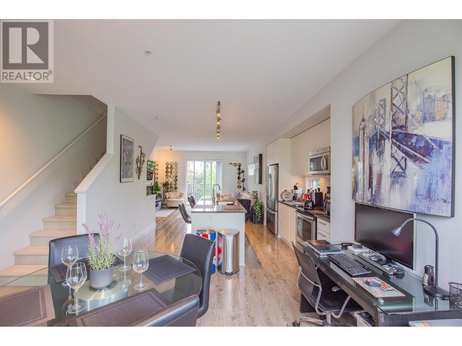 Photo 27 of 75 2310 Ranger Lane, Port Coquitlam BC