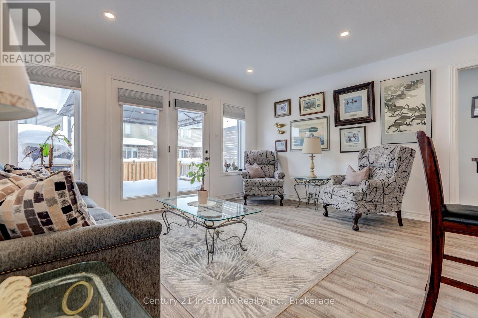 Photo 16 of 104 Emerson Way, West Grey ON