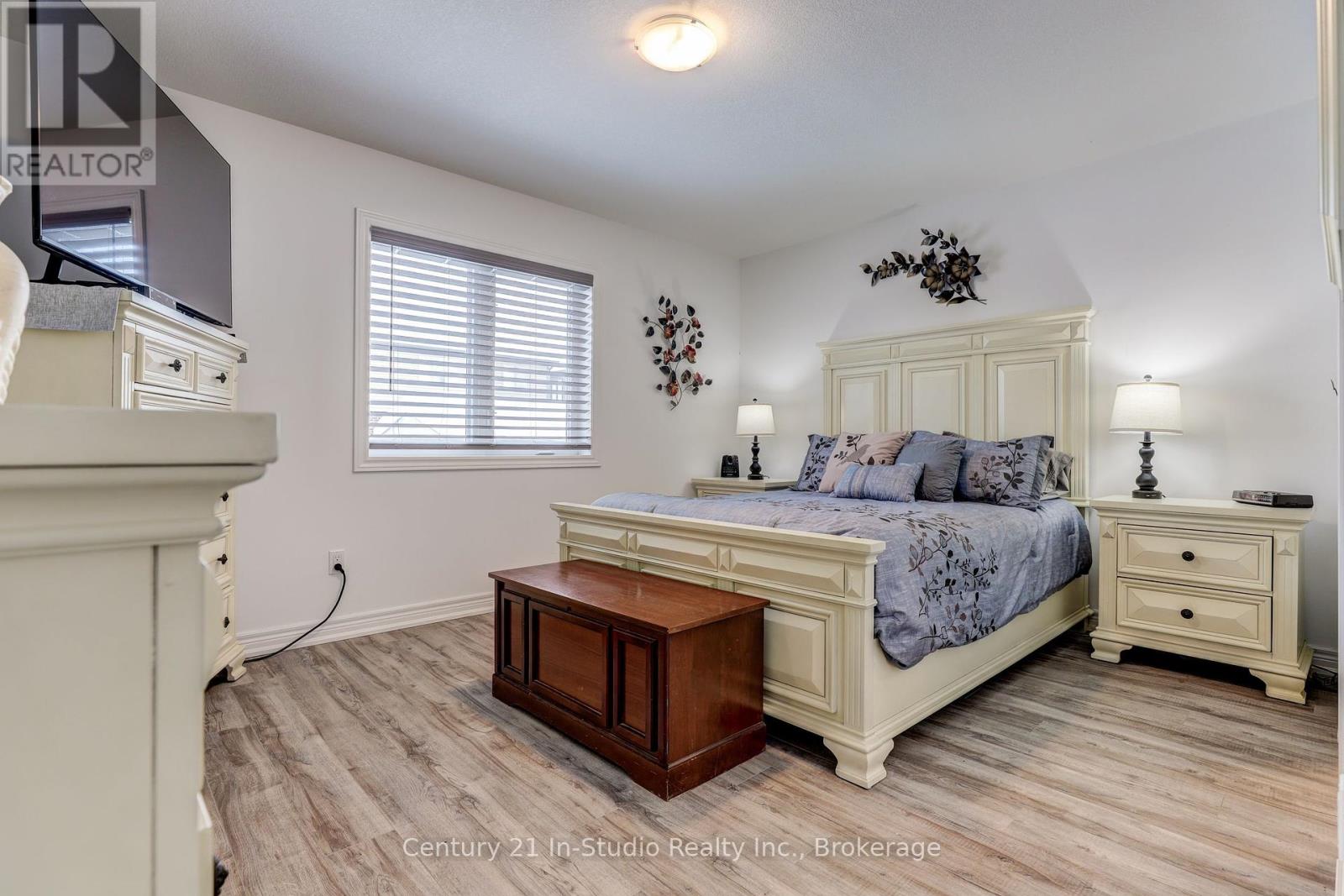Photo 21 of 104 Emerson Way, West Grey ON