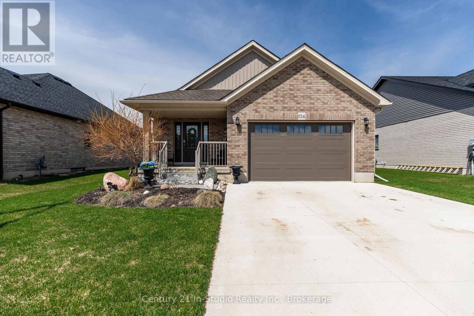 Photo 2 of 104 Emerson Way, West Grey ON