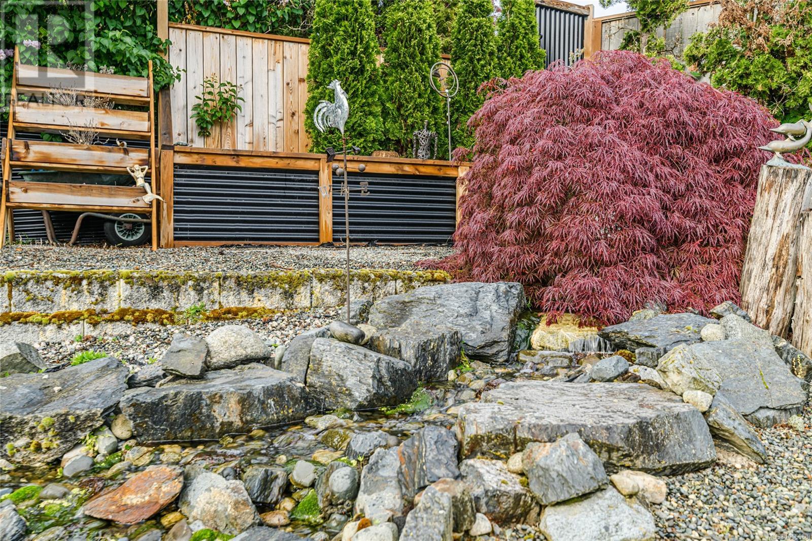 Photo 44 of 870 Pendene Pl, Saanich BC