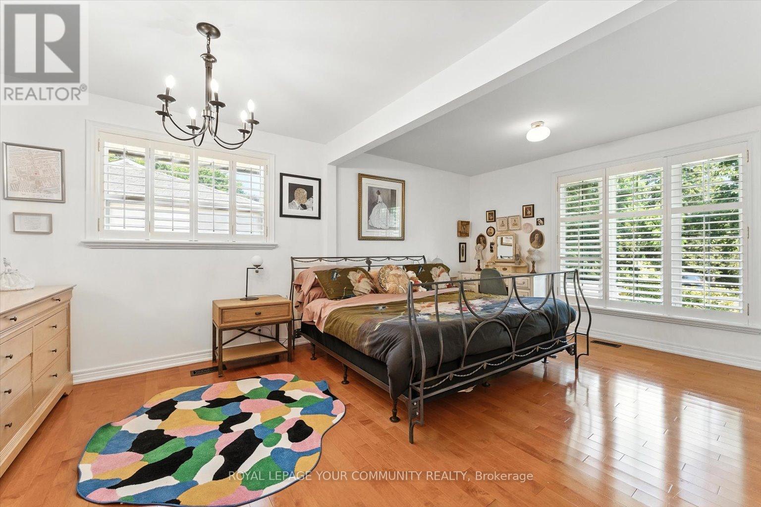 Photo 49 of 19 Weller Crescent, Vaughan ON