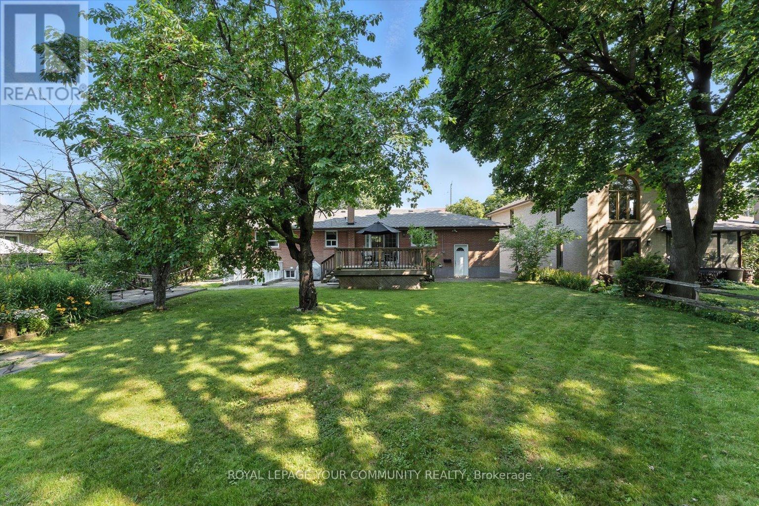 Photo 44 of 19 Weller Crescent, Vaughan ON